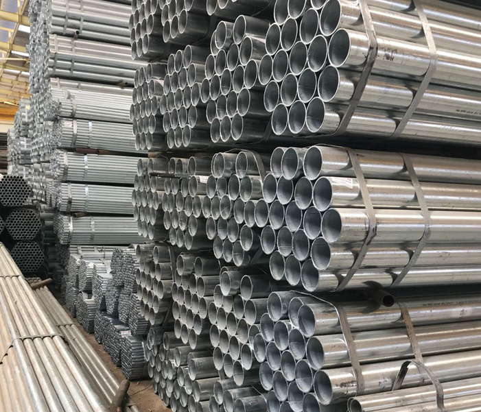 新源DN200镀锌焊管